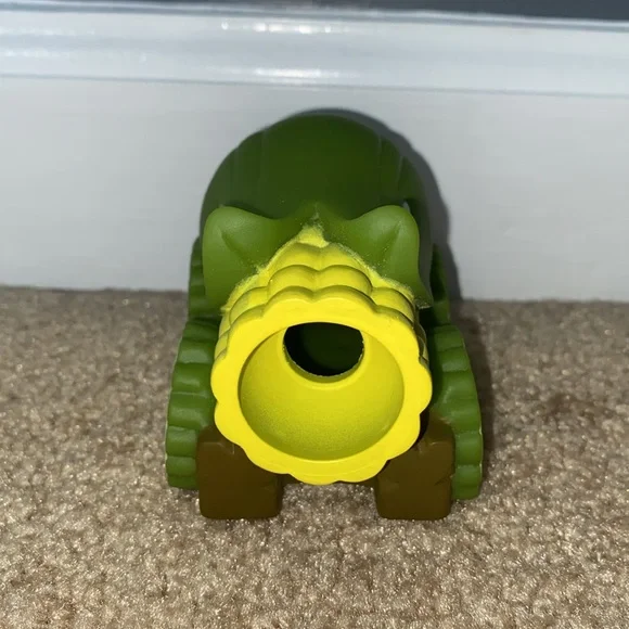 Plants vs. Zombies Cob Cannon Action Toy with Soft Ball - Picture 3 of 6